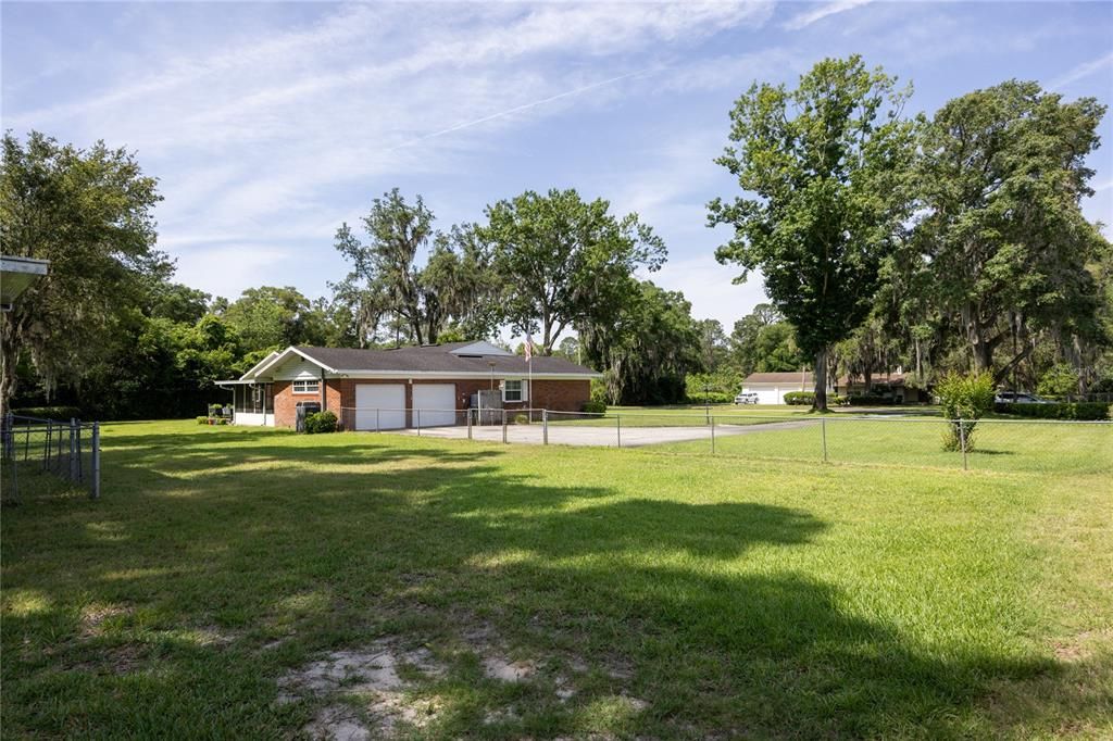 Active With Contract: $440,000 (3 beds, 2 baths, 2682 Square Feet)