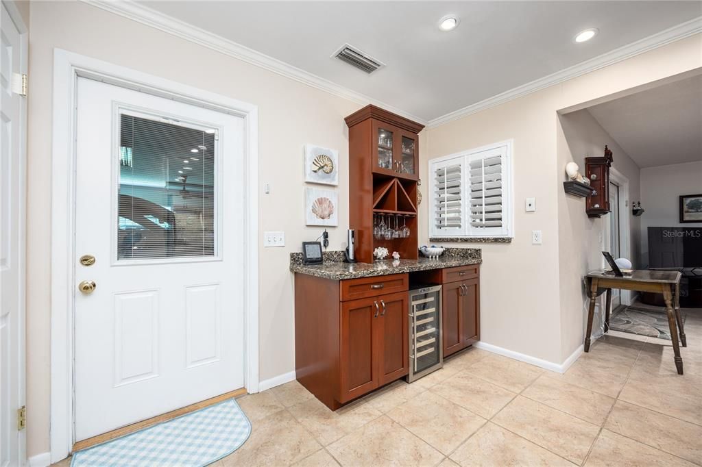 Active With Contract: $440,000 (3 beds, 2 baths, 2682 Square Feet)