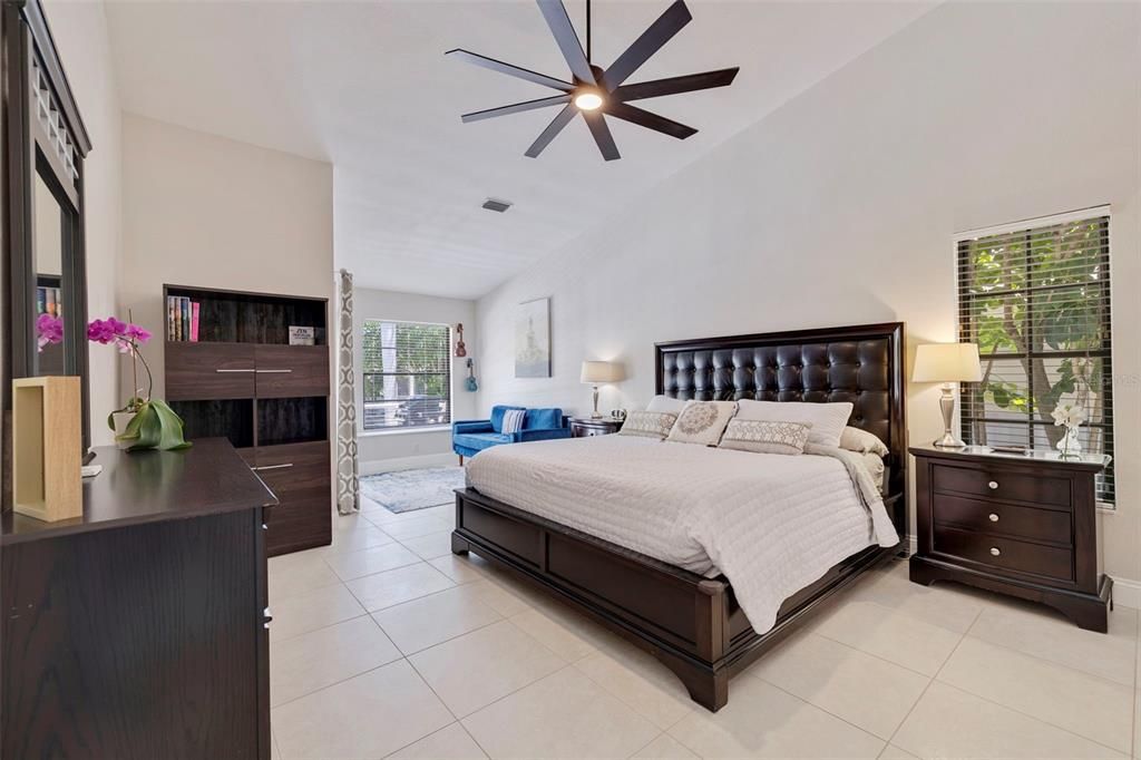For Sale: $1,150,000 (4 beds, 2 baths, 2380 Square Feet)