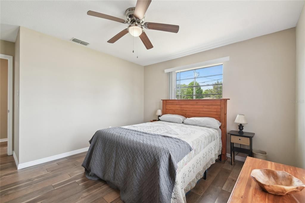 Active With Contract: $331,000 (2 beds, 2 baths, 1665 Square Feet)