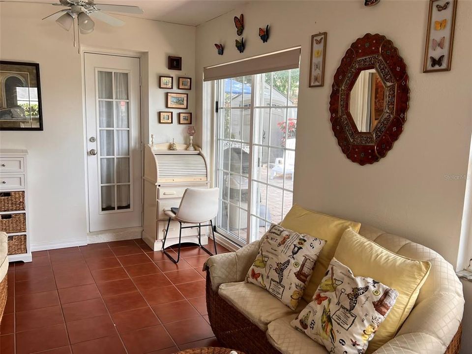 Active With Contract: $350,000 (3 beds, 2 baths, 1846 Square Feet)