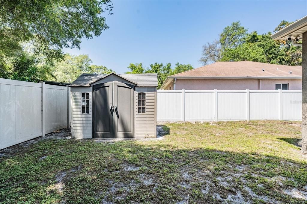 For Sale: $539,900 (4 beds, 2 baths, 1818 Square Feet)