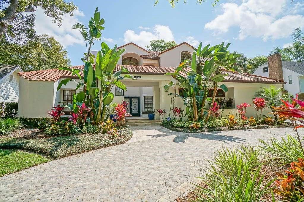 最近租的: $11,000 (5 贝兹, 4 浴室, 4905 平方英尺)