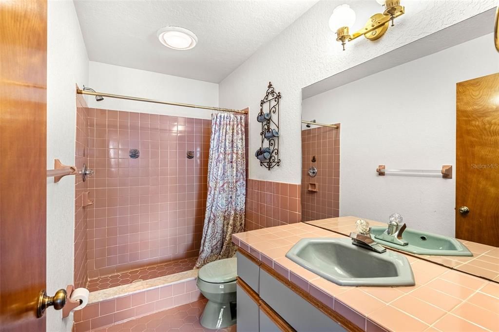 待售: $979,000 (4 贝兹, 5 浴室, 4134 平方英尺)