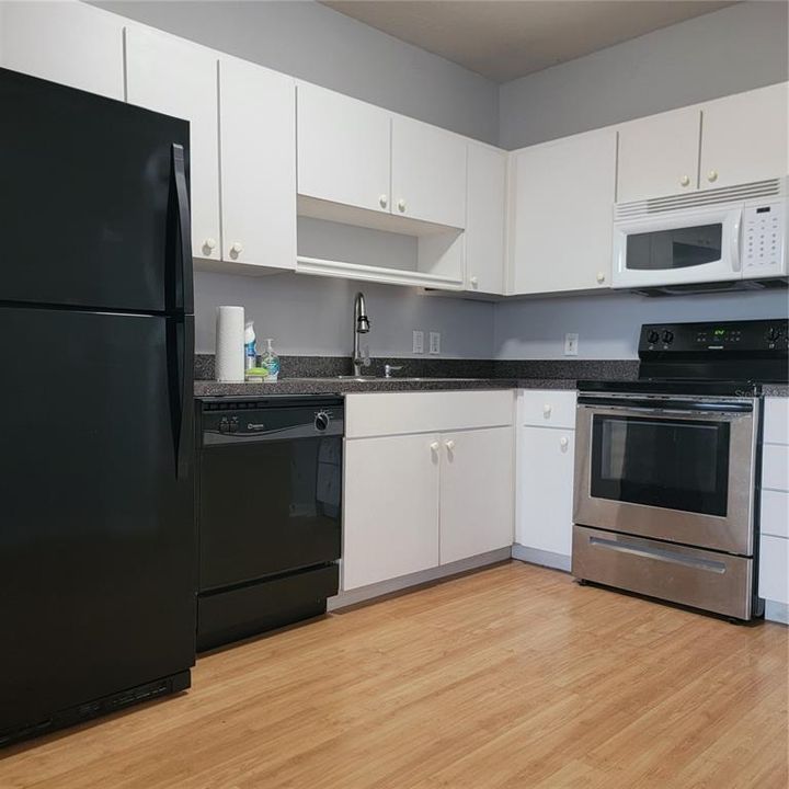 Active With Contract: $2,250 (4 beds, 2 baths, 1754 Square Feet)