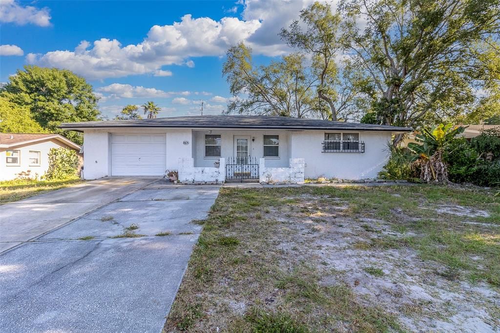 Recently Sold: $175,000 (2 beds, 2 baths, 1422 Square Feet)