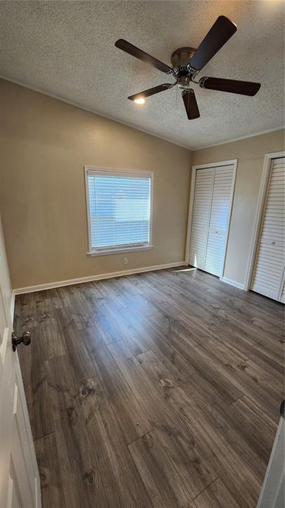 For Sale: $220,000 (2 beds, 2 baths, 1124 Square Feet)