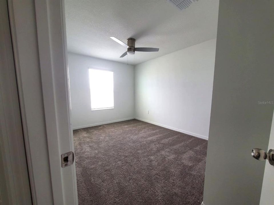 For Rent: $2,250 (4 beds, 2 baths, 1879 Square Feet)