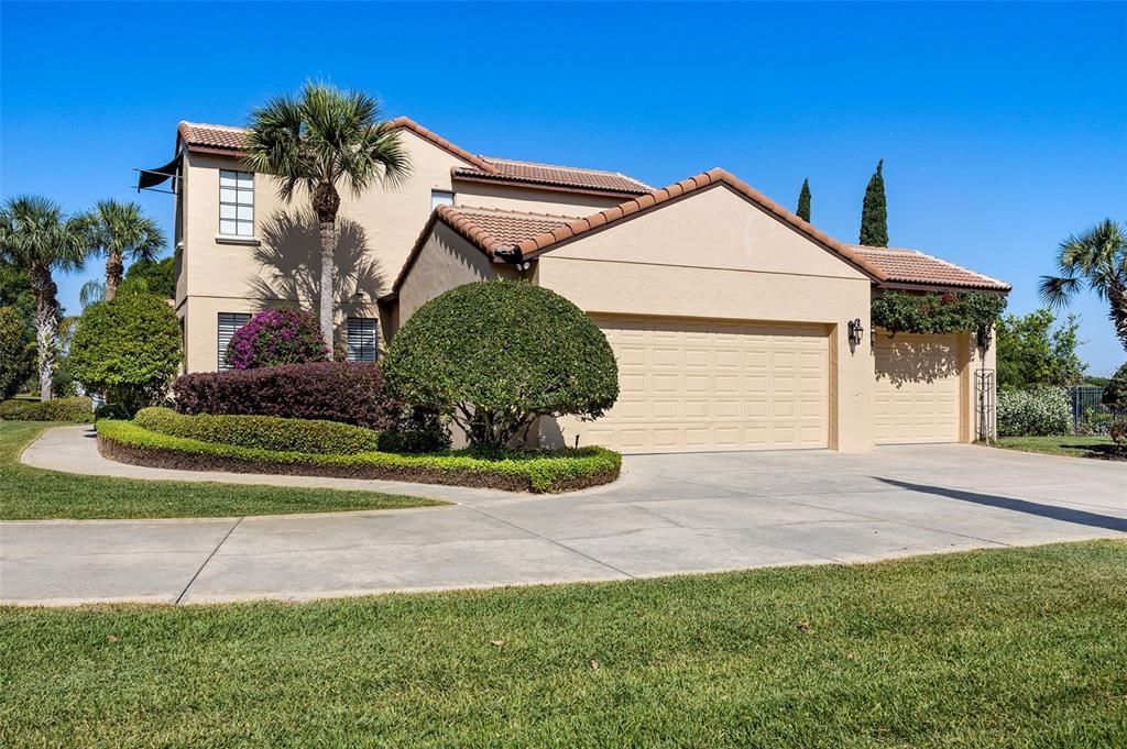 Active With Contract: $1,210,000 (4 beds, 3 baths, 4008 Square Feet)