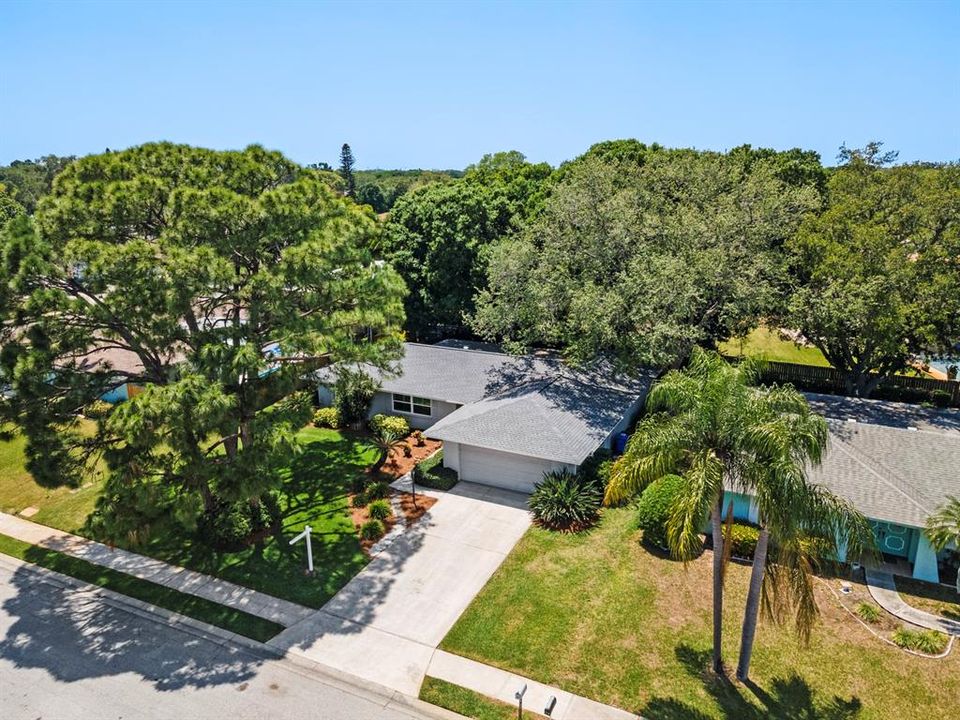 Active With Contract: $460,000 (3 beds, 2 baths, 1704 Square Feet)