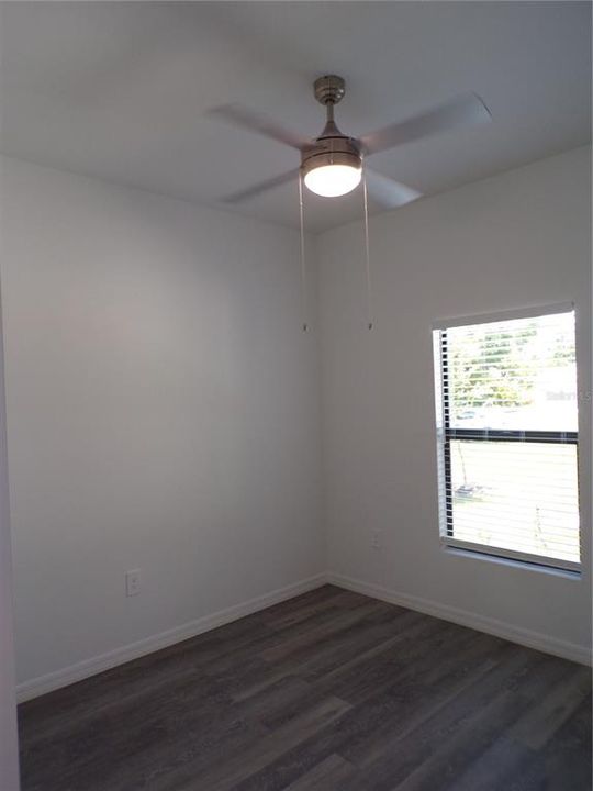 For Rent: $1,950 (3 beds, 2 baths, 1250 Square Feet)