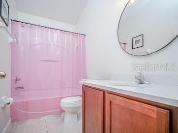 待售: $330,000 (2 贝兹, 2 浴室, 1305 平方英尺)