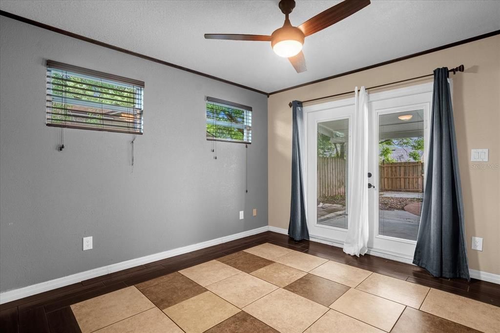 Active With Contract: $324,900 (3 beds, 2 baths, 1502 Square Feet)