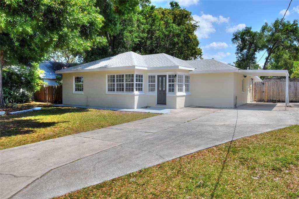 For Sale: $369,999 (3 beds, 1 baths, 1481 Square Feet)