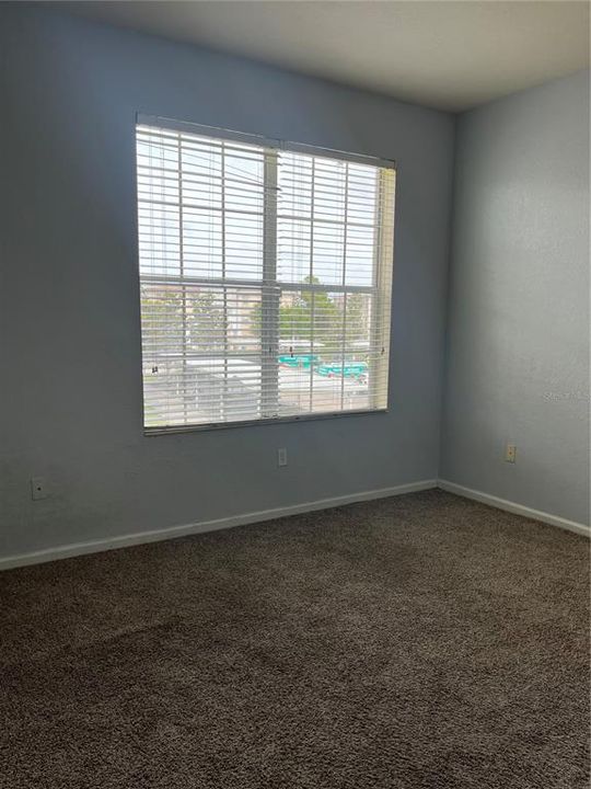 For Rent: $1,950 (3 beds, 2 baths, 1495 Square Feet)