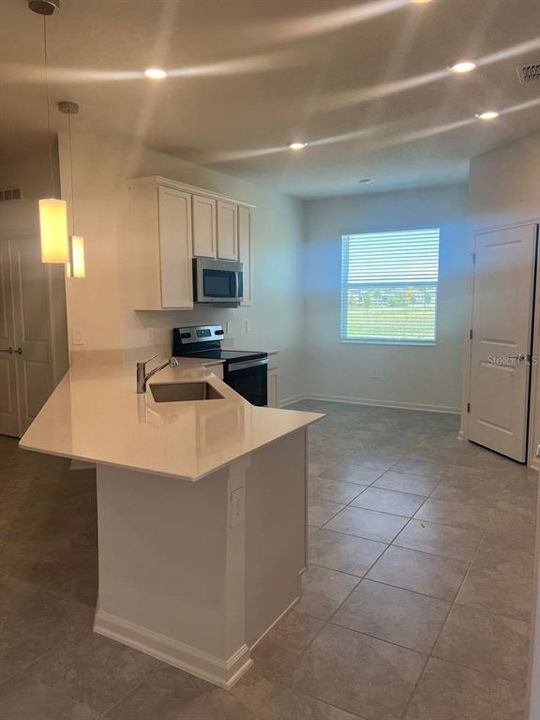 Active With Contract: $3,000 (4 beds, 3 baths, 2109 Square Feet)