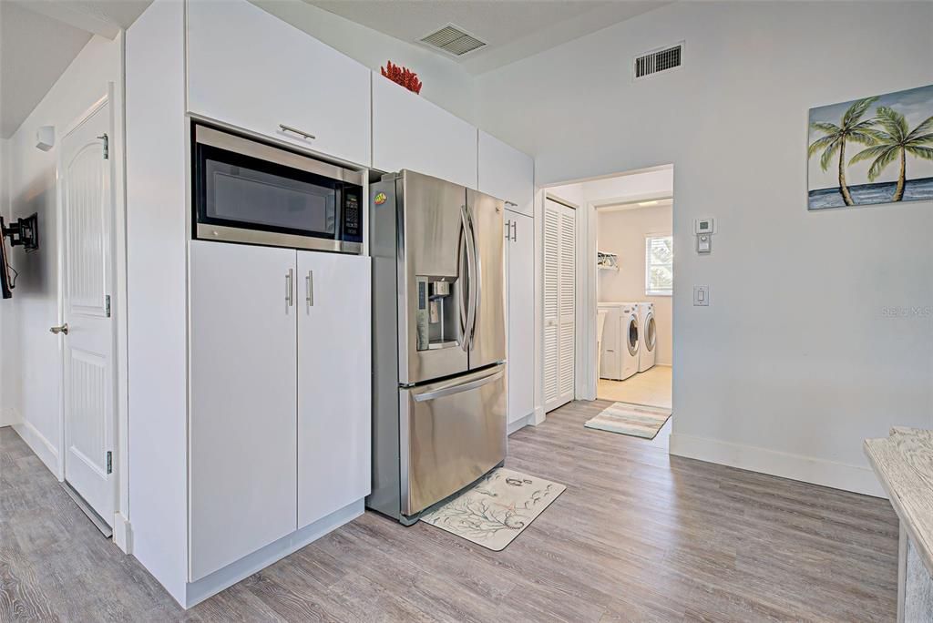 For Sale: $524,900 (3 beds, 2 baths, 1679 Square Feet)