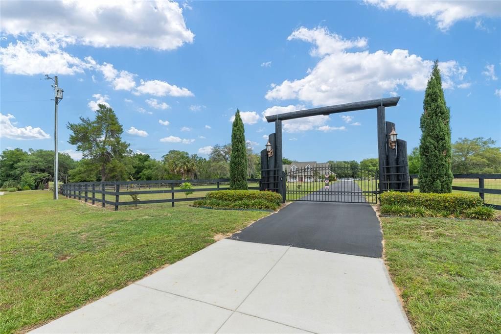 Powered, Gated Entry Way