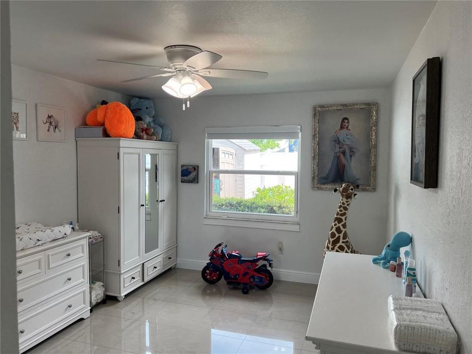 For Sale: $549,000 (3 beds, 2 baths, 1810 Square Feet)