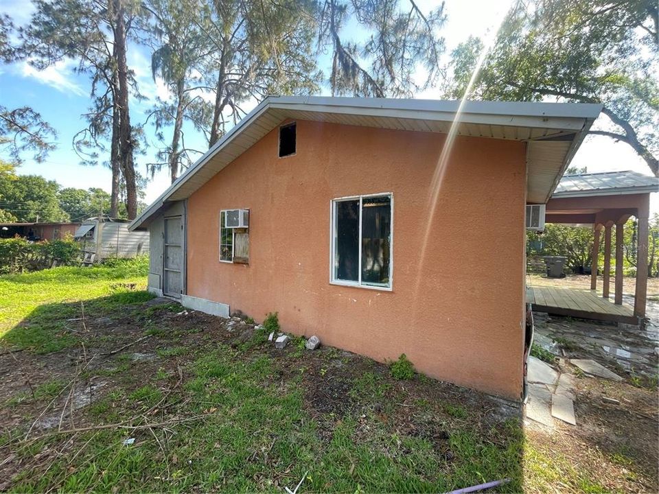 Recently Sold: $115,000 (2 beds, 1 baths, 600 Square Feet)