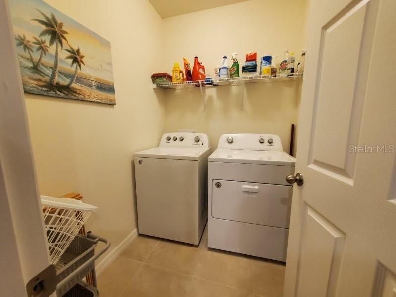 For Rent: $3,400 (2 beds, 2 baths, 1516 Square Feet)