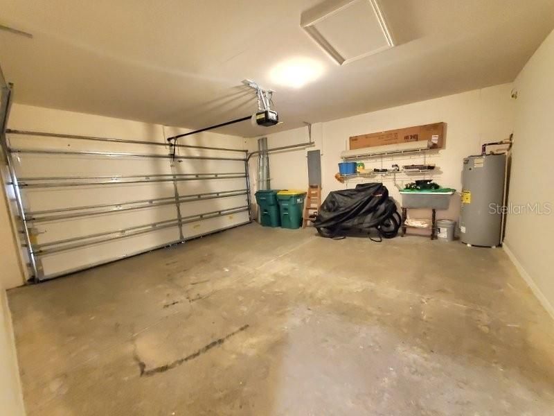 For Rent: $3,400 (2 beds, 2 baths, 1516 Square Feet)