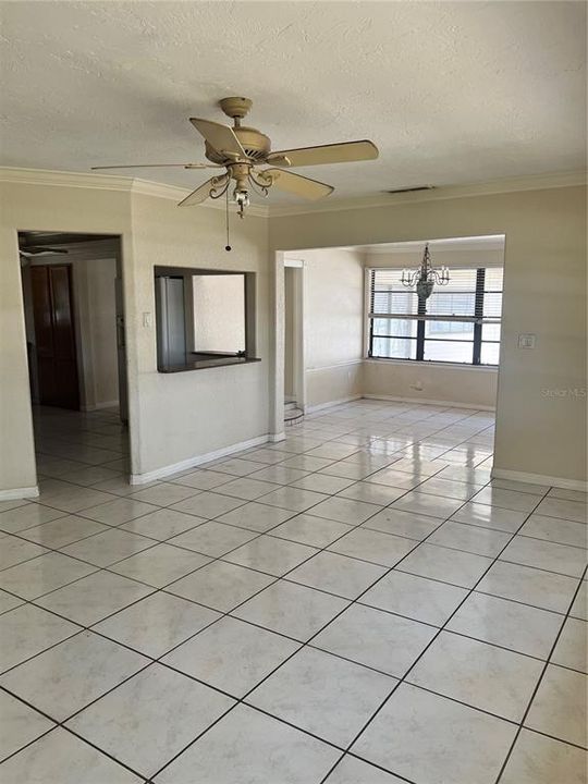 Active With Contract: $449,000 (4 beds, 3 baths, 2933 Square Feet)