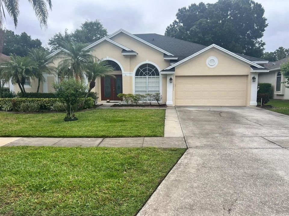 Recently Rented: $3,450 (4 beds, 3 baths, 2363 Square Feet)