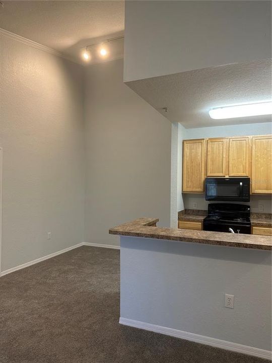 For Rent: $1,775 (2 beds, 2 baths, 1045 Square Feet)