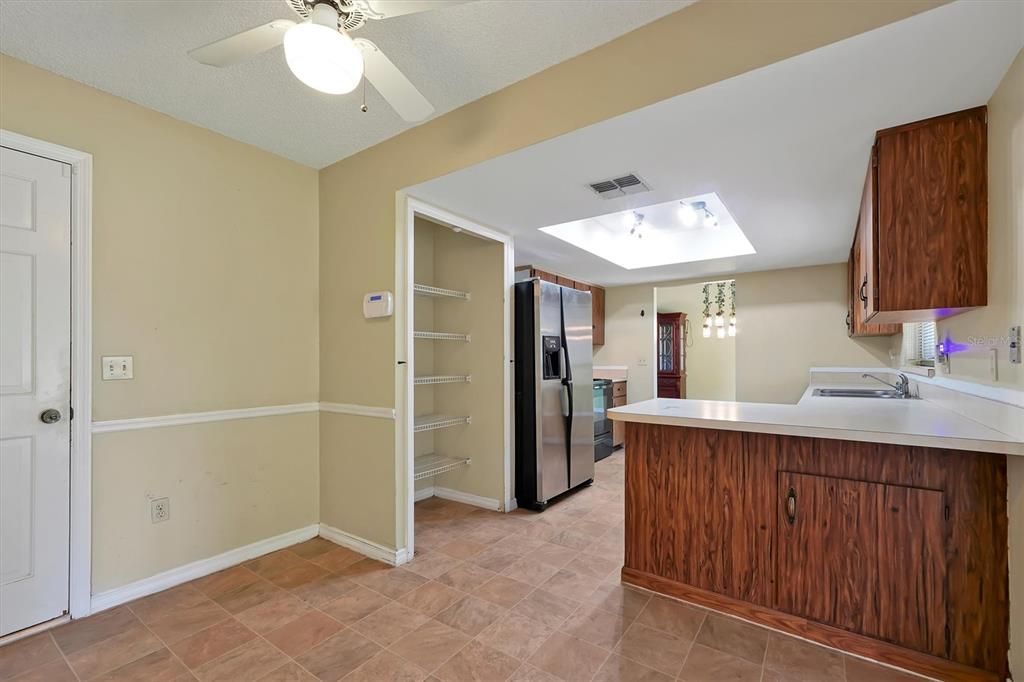 For Sale: $309,000 (3 beds, 2 baths, 1444 Square Feet)