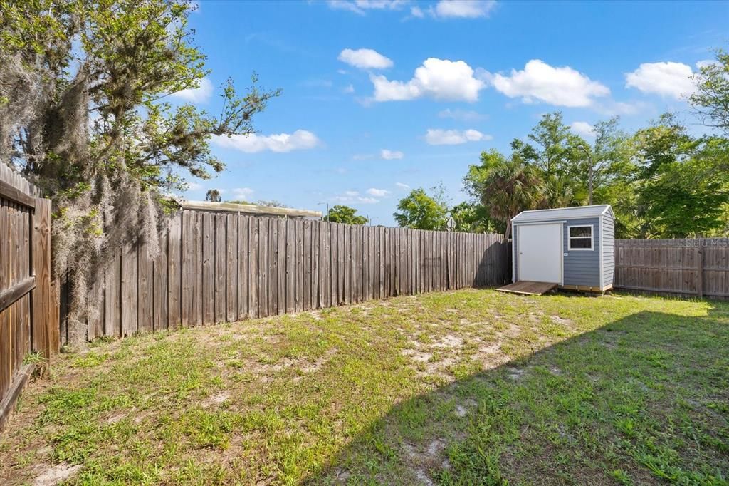 Active With Contract: $245,000 (2 beds, 1 baths, 1142 Square Feet)