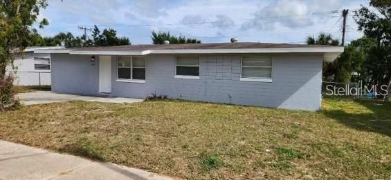 For Sale: $219,900 (3 beds, 2 baths, 1200 Square Feet)