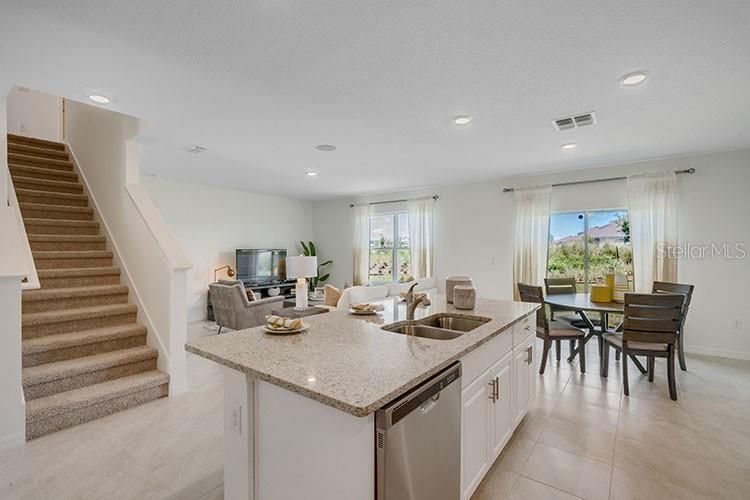 Active With Contract: $474,990 (5 beds, 3 baths, 2601 Square Feet)