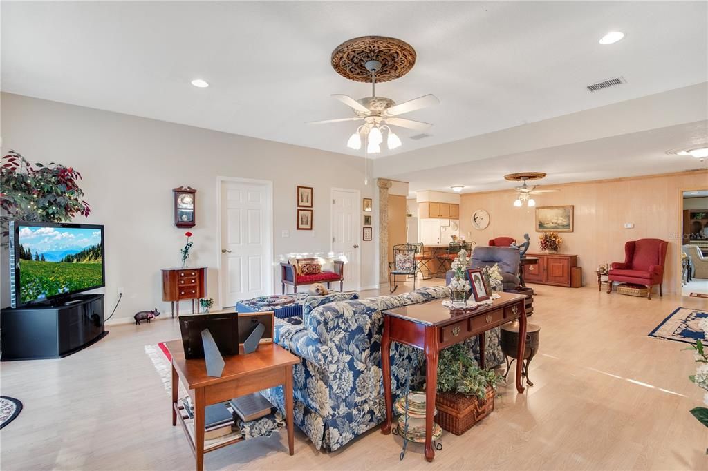Over-sized family room and kitchen area