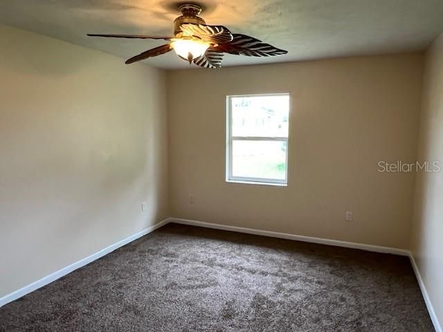 Recently Rented: $1,600 (3 beds, 2 baths, 1456 Square Feet)
