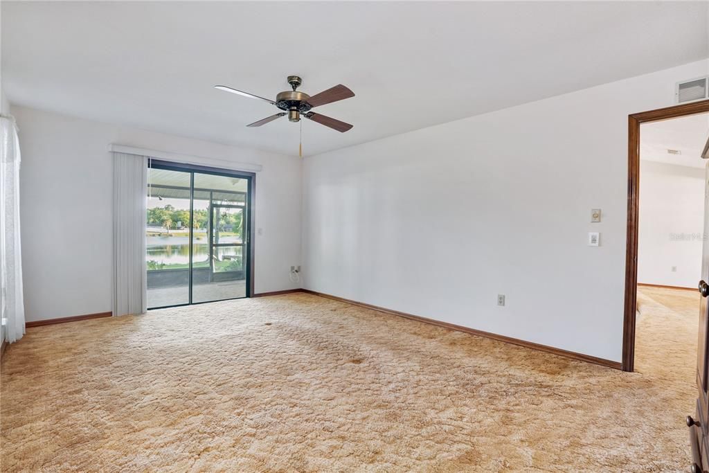For Sale: $329,000 (3 beds, 2 baths, 1655 Square Feet)