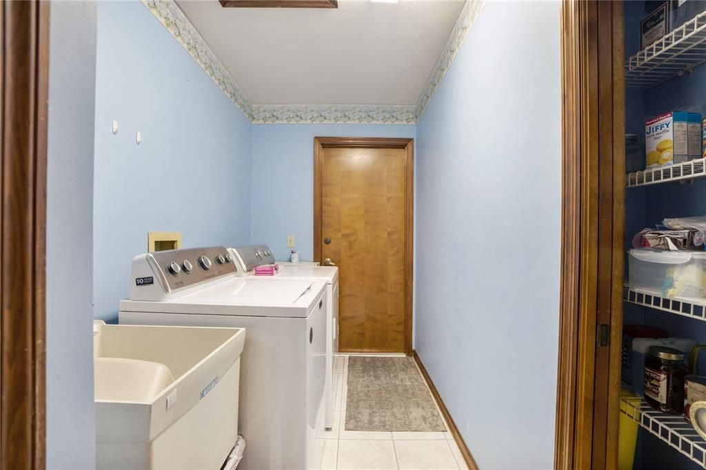 待售: $329,000 (3 贝兹, 2 浴室, 1655 平方英尺)