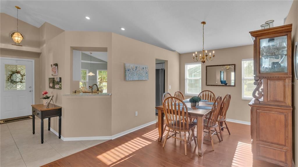 Active With Contract: $349,900 (2 beds, 2 baths, 1617 Square Feet)