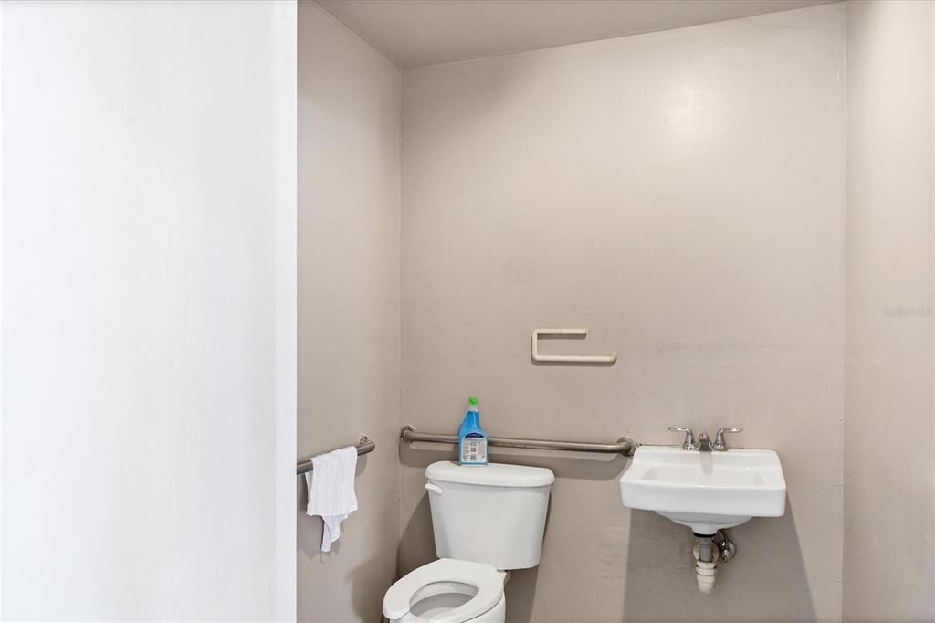 Active With Contract: $99,900 (0 beds, 0 baths, 120 Square Feet)