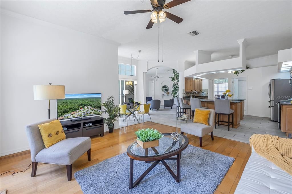 Active With Contract: $475,000 (3 beds, 2 baths, 2158 Square Feet)