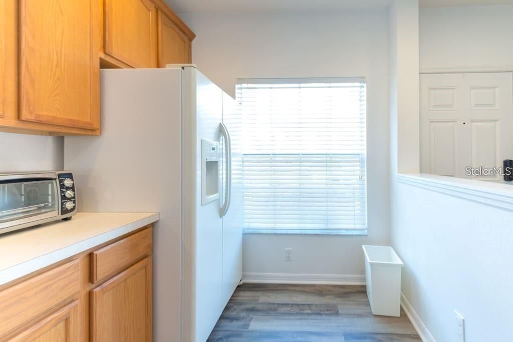 Recently Sold: $285,000 (2 beds, 2 baths, 1071 Square Feet)