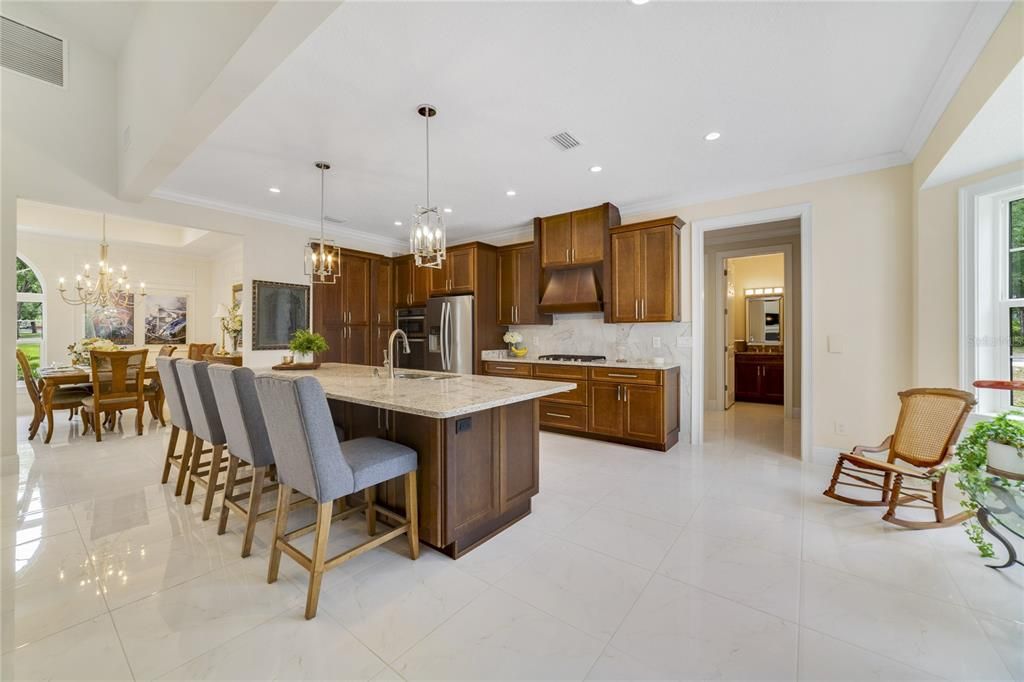 Kitchen Island setting