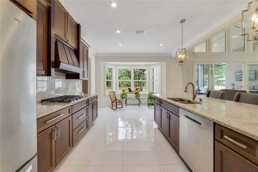 Kitchen Quartz Counters and backsplash