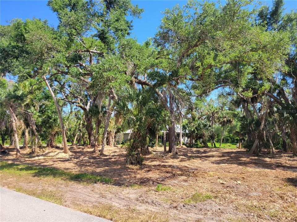 Active With Contract: $60,000 (0.55 acres)