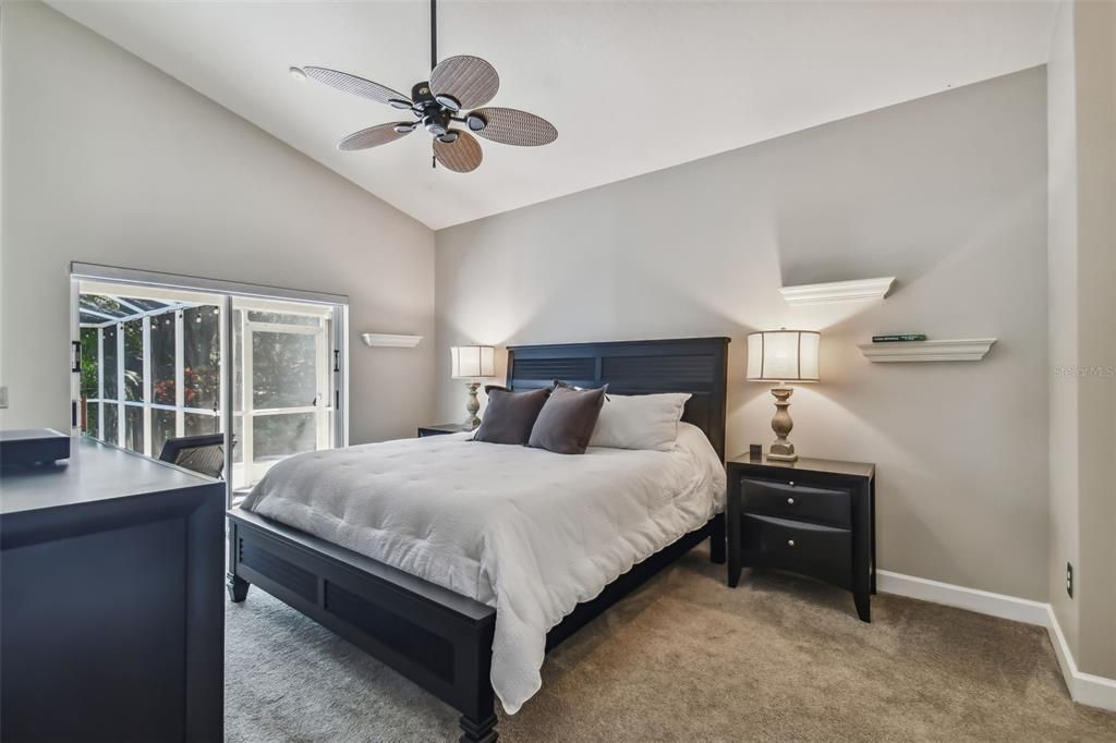 Active With Contract: $589,000 (4 beds, 2 baths, 1699 Square Feet)