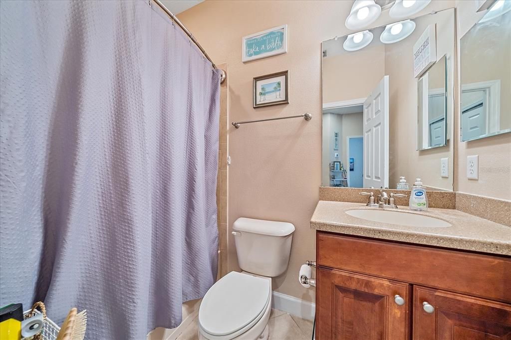 待售: $365,000 (3 贝兹, 2 浴室, 1417 平方英尺)