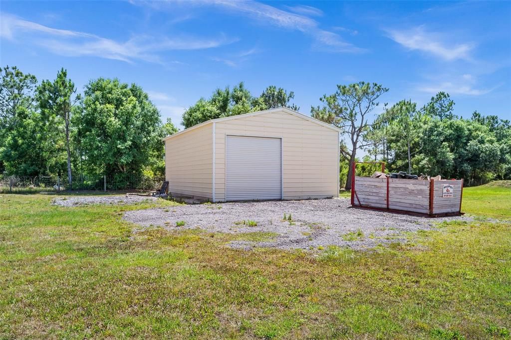 For Sale: $475,000 (3 beds, 2 baths, 2710 Square Feet)