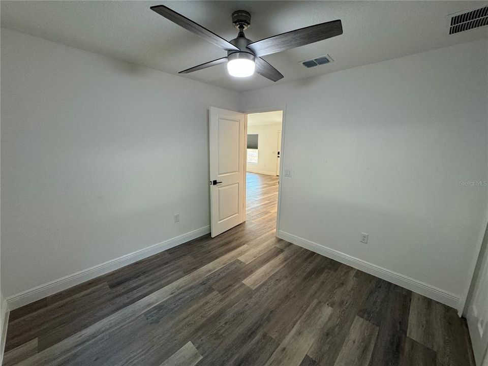 Recently Rented: $2,200 (3 beds, 2 baths, 1451 Square Feet)