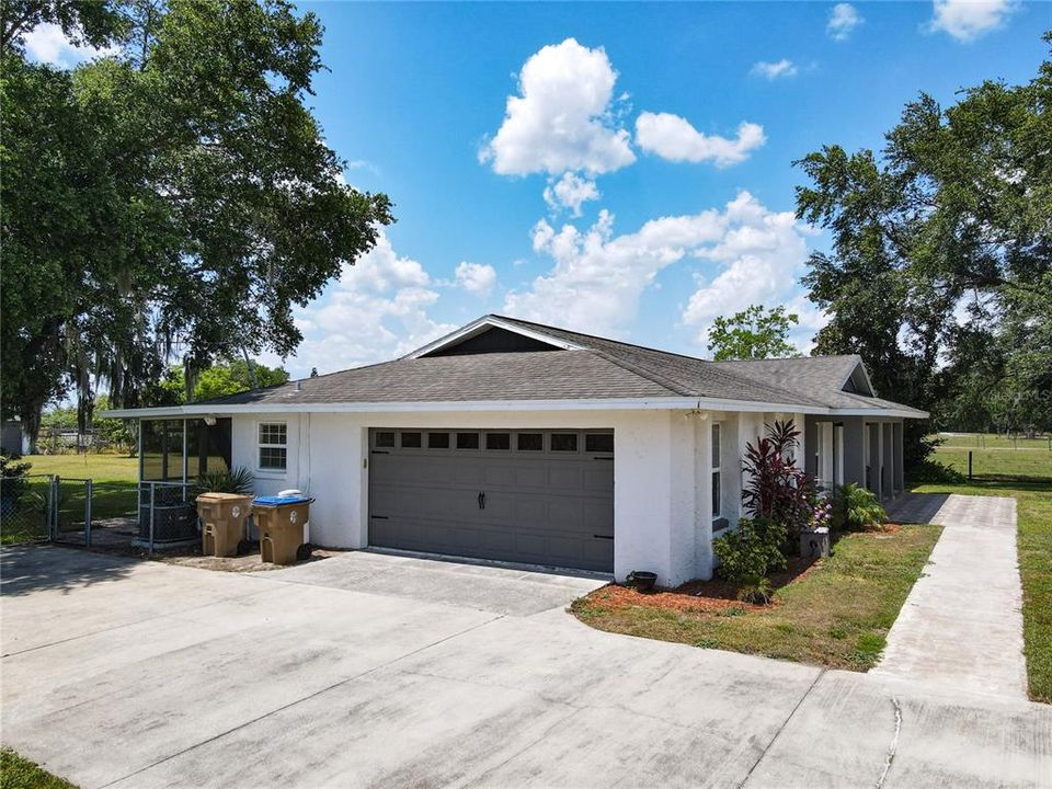 For Sale: $649,500 (4 beds, 2 baths, 1958 Square Feet)