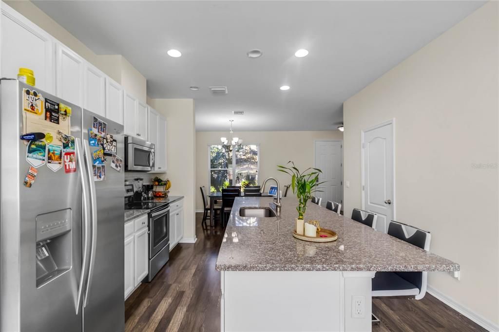 Active With Contract: $2,850 (3 beds, 2 baths, 1588 Square Feet)